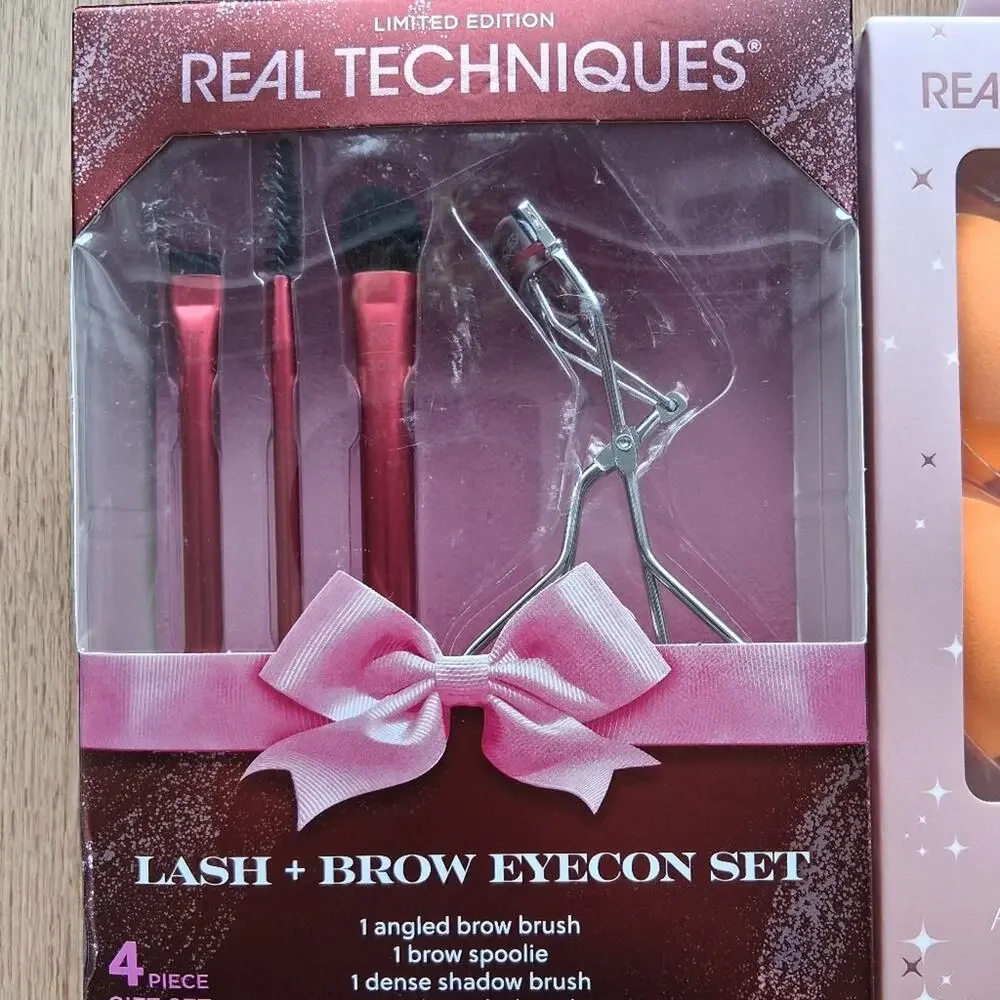 NWT Real Techniques Lash & Brow, Brush And Makeup Sponge Set Of 3
